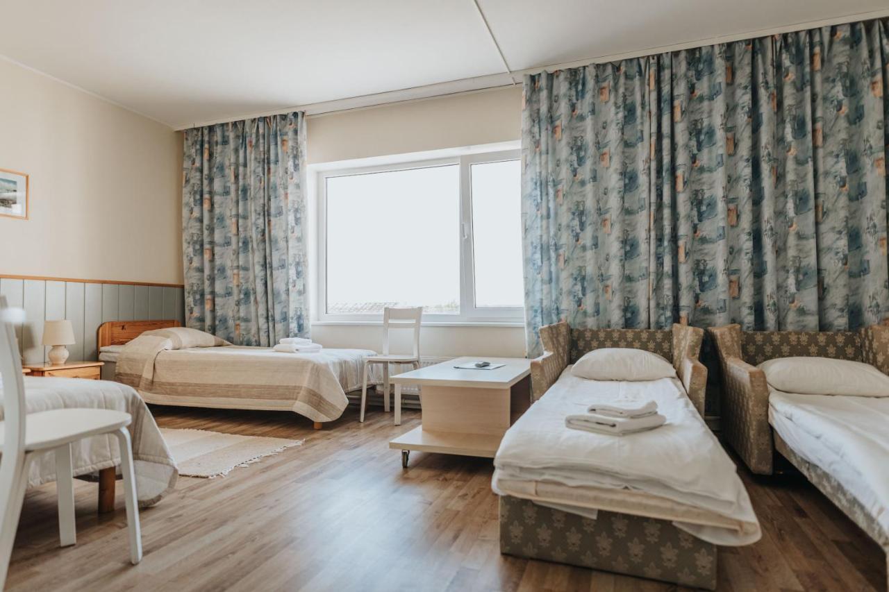Staadioni Hotel Kuressaare Dış mekan fotoğraf