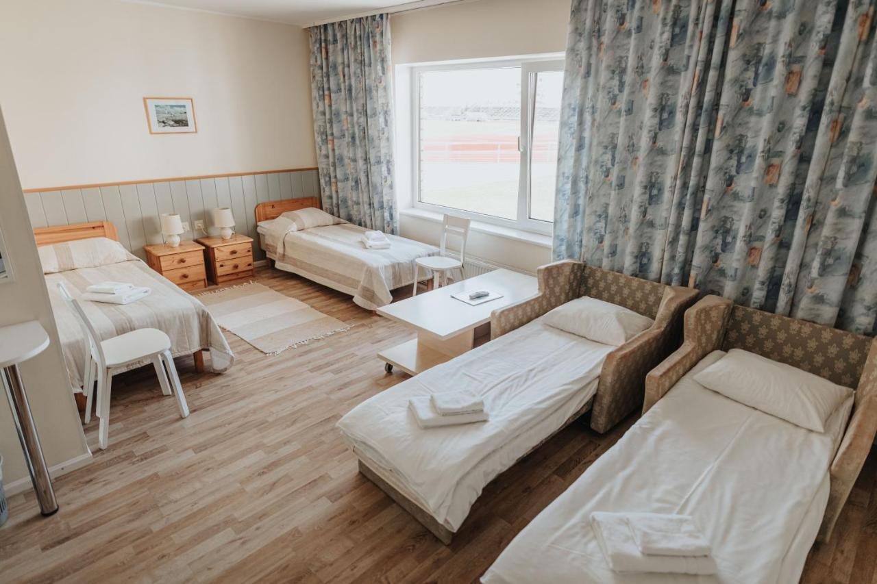 Staadioni Hotel Kuressaare Dış mekan fotoğraf