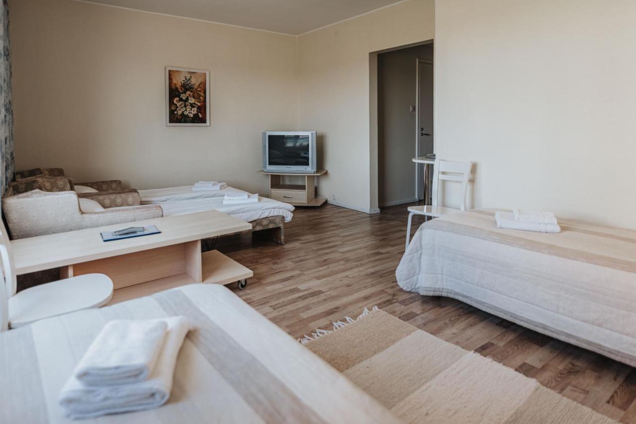 Staadioni Hotel Kuressaare Dış mekan fotoğraf