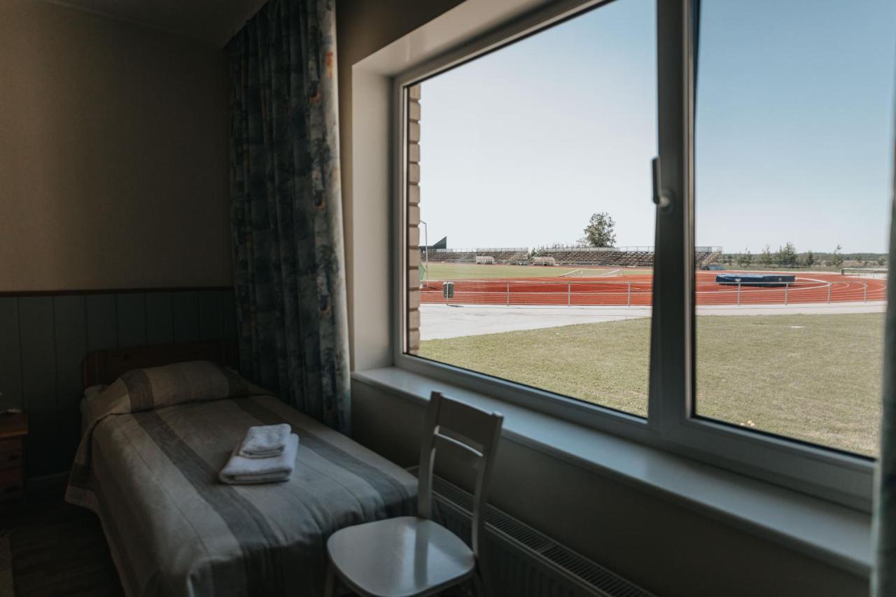 Staadioni Hotel Kuressaare Dış mekan fotoğraf
