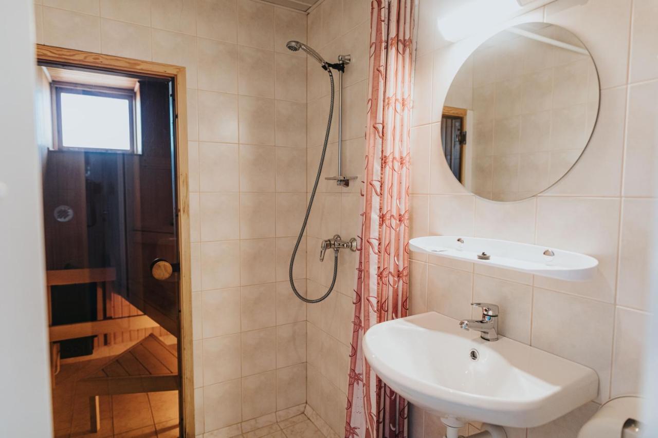 Staadioni Hotel Kuressaare Dış mekan fotoğraf